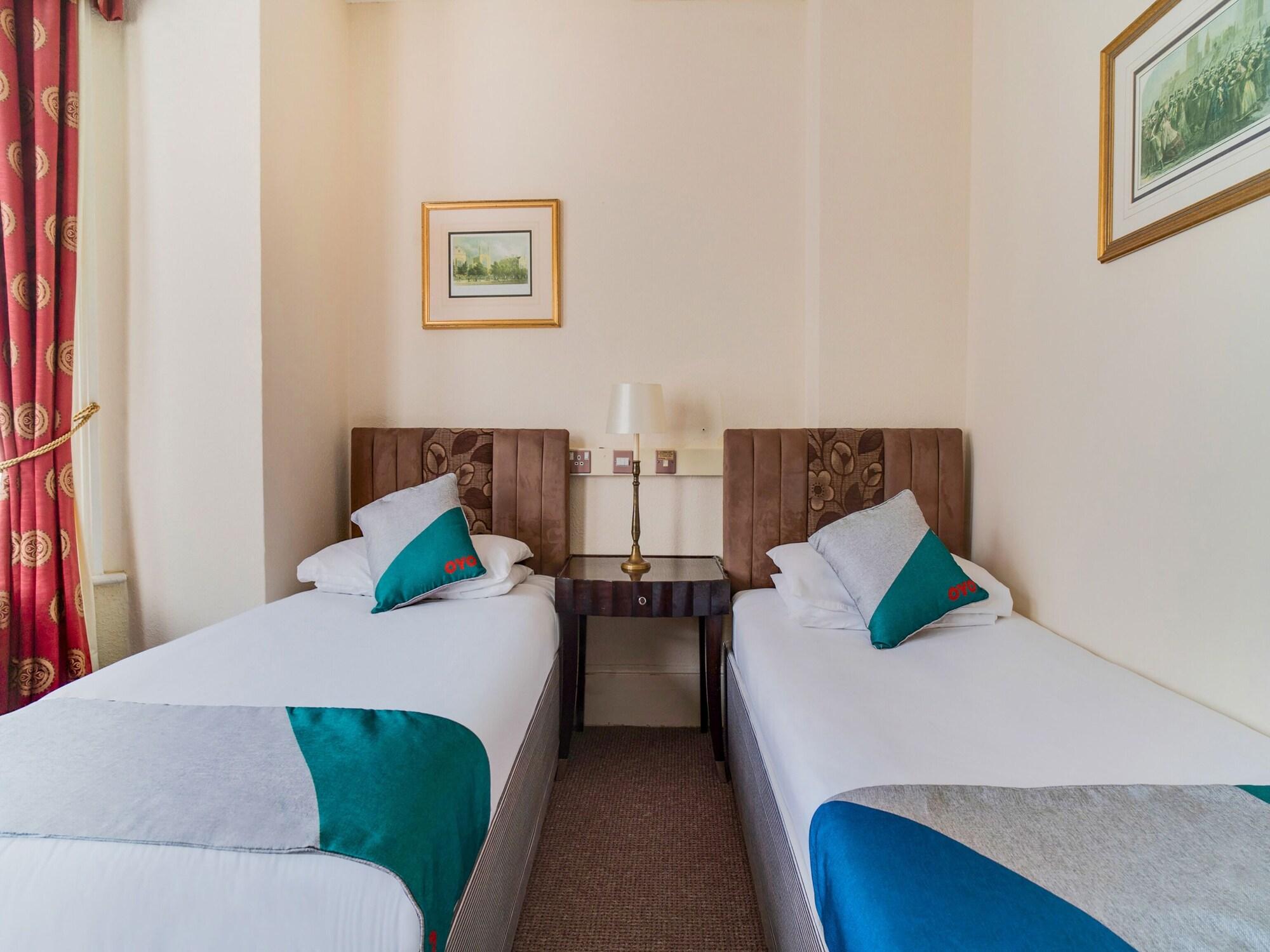 Oyo The Palm Court Hotel WTA-toernooi van WTA-toernooi van Eastbourne Buitenkant foto