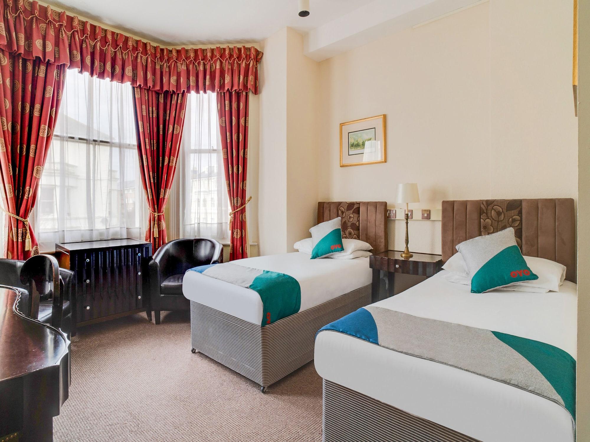 Oyo The Palm Court Hotel WTA-toernooi van WTA-toernooi van Eastbourne Buitenkant foto