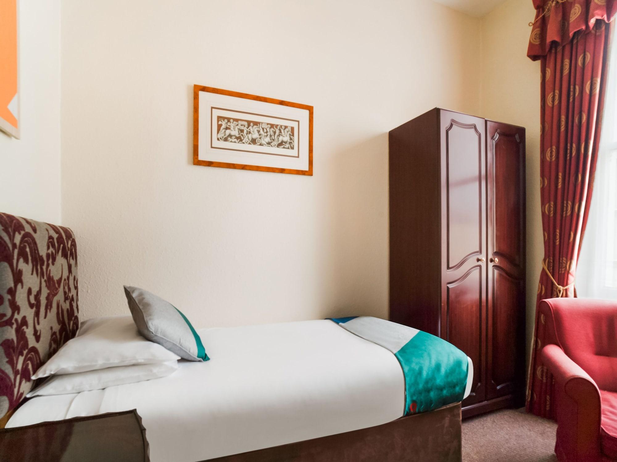 Oyo The Palm Court Hotel WTA-toernooi van WTA-toernooi van Eastbourne Buitenkant foto